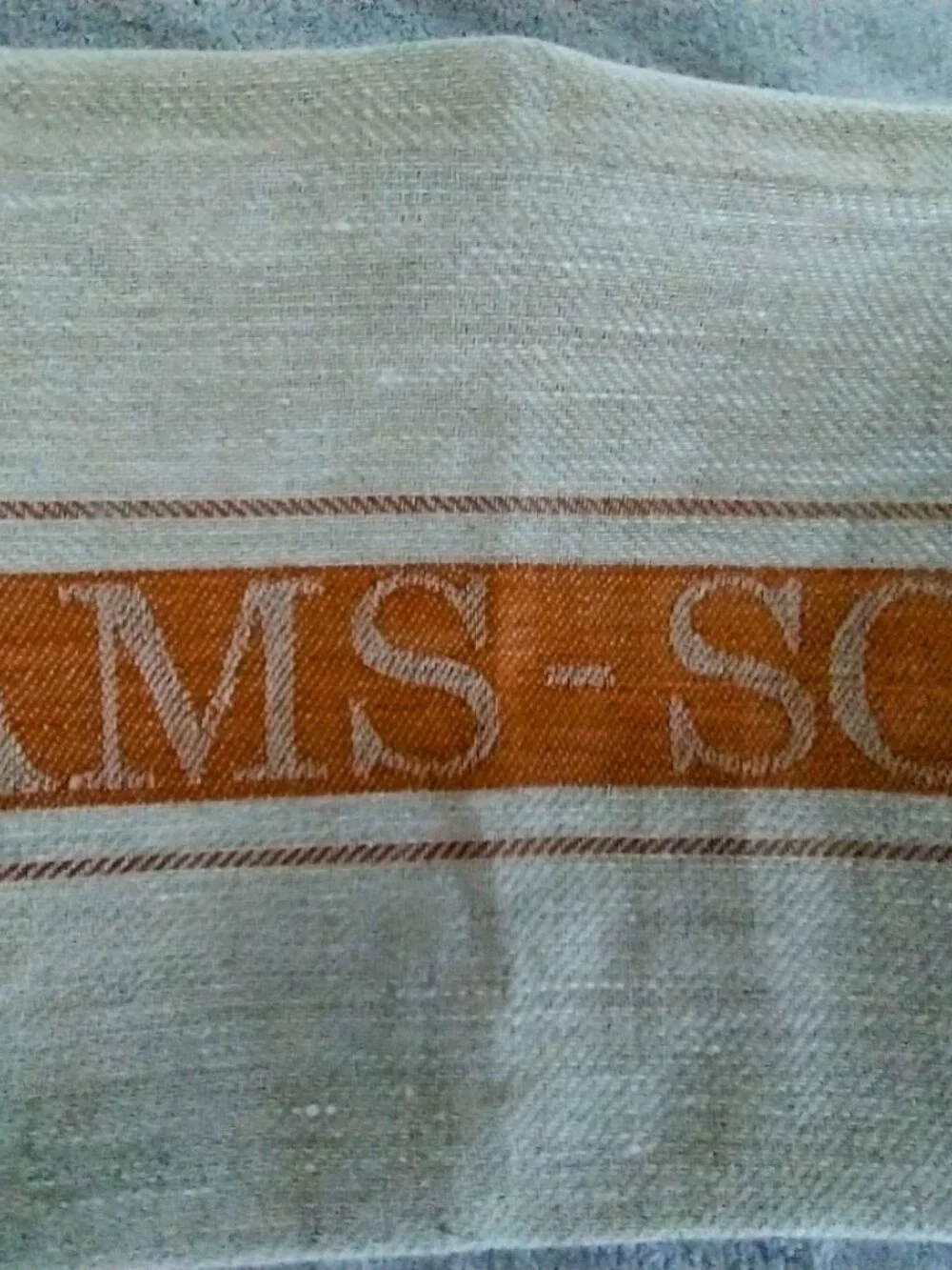 VTG New Williams Sonoma Jacquard Towel 100% Linen Old Production 31” x 24”